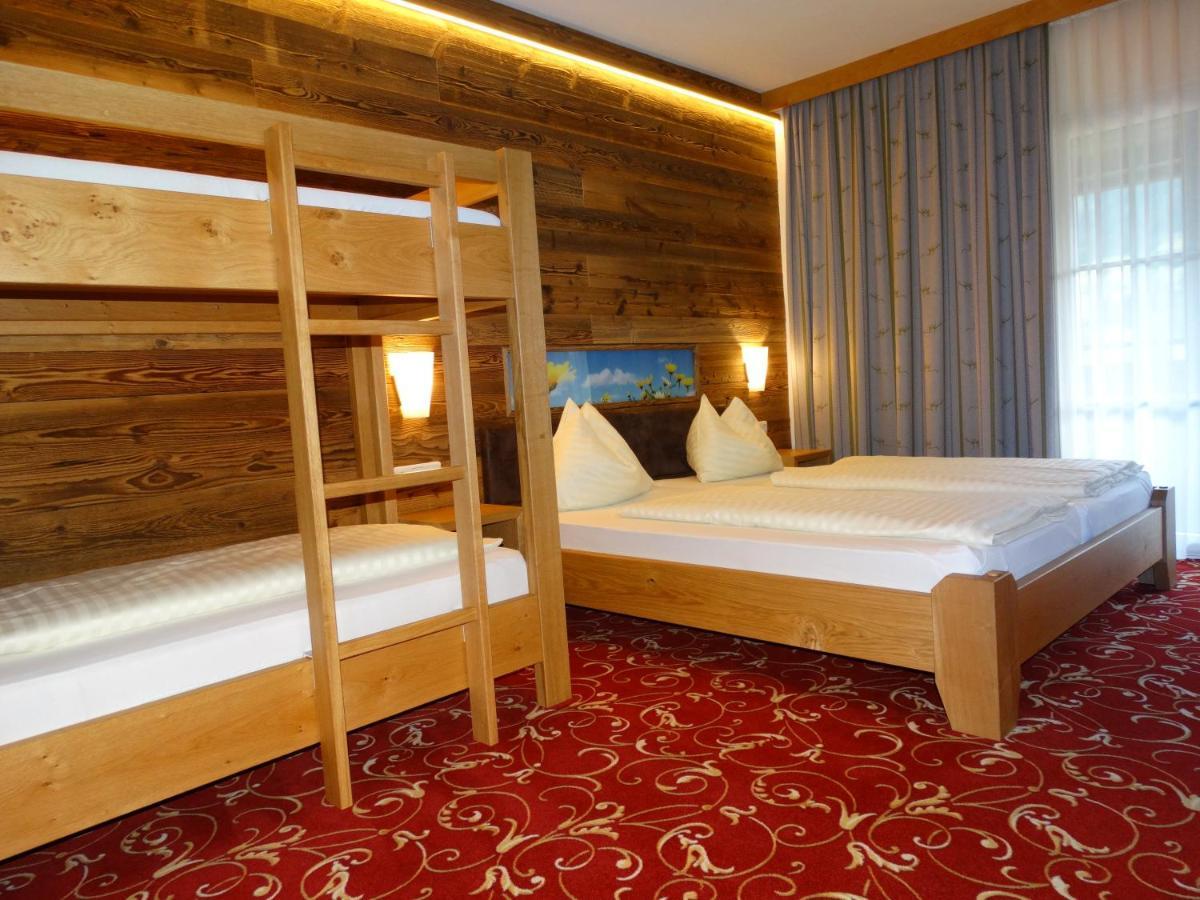 Hotel Apart Garni Heisenhof 3*